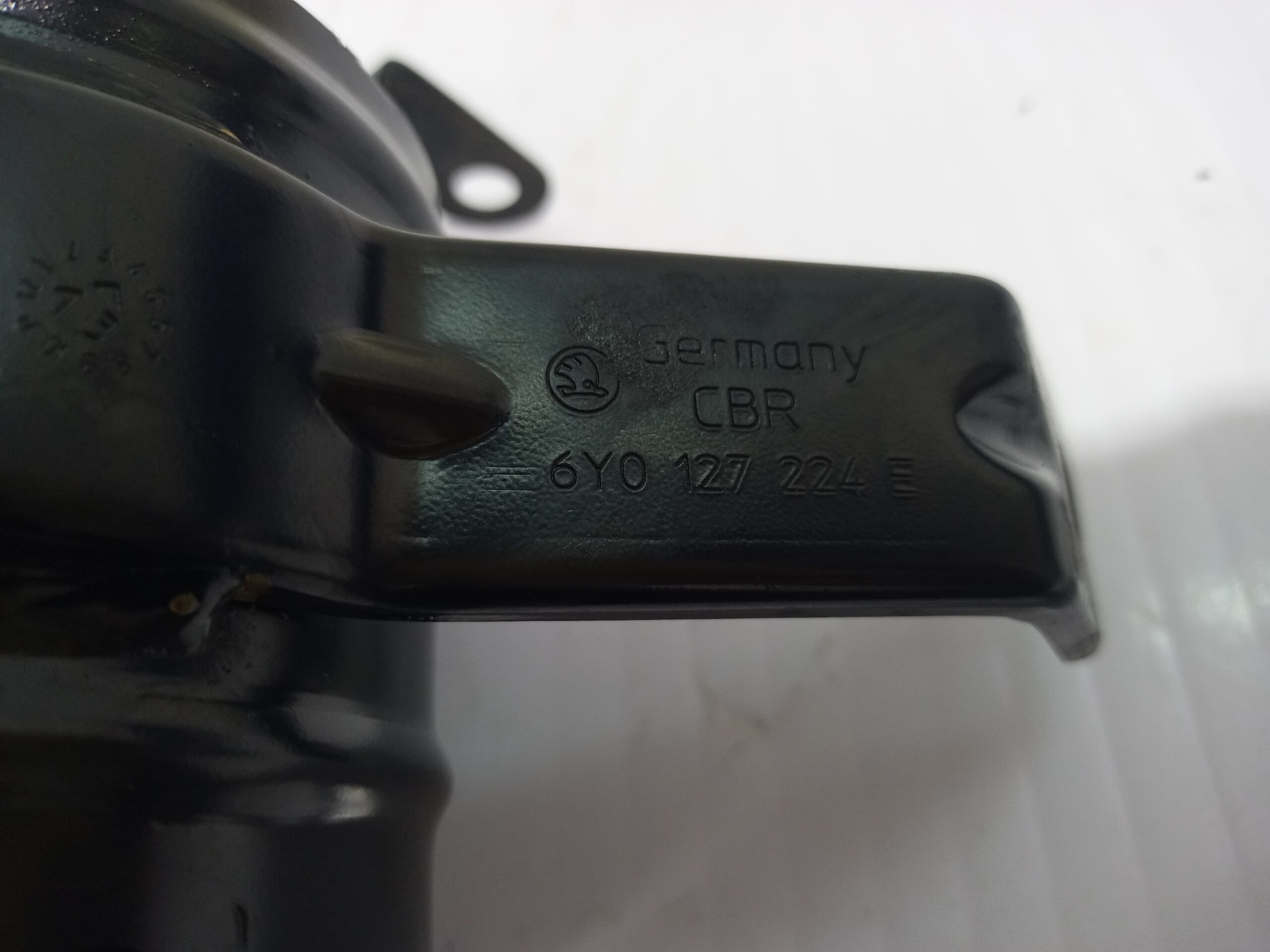 soporte_filtro_gasoil_6y0127224_skoda_fabia_5j2_family