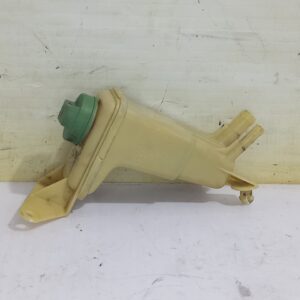 deposito_servo_8d0422373c_audi_a6_avant_4b5_2_5_tdi_quattro