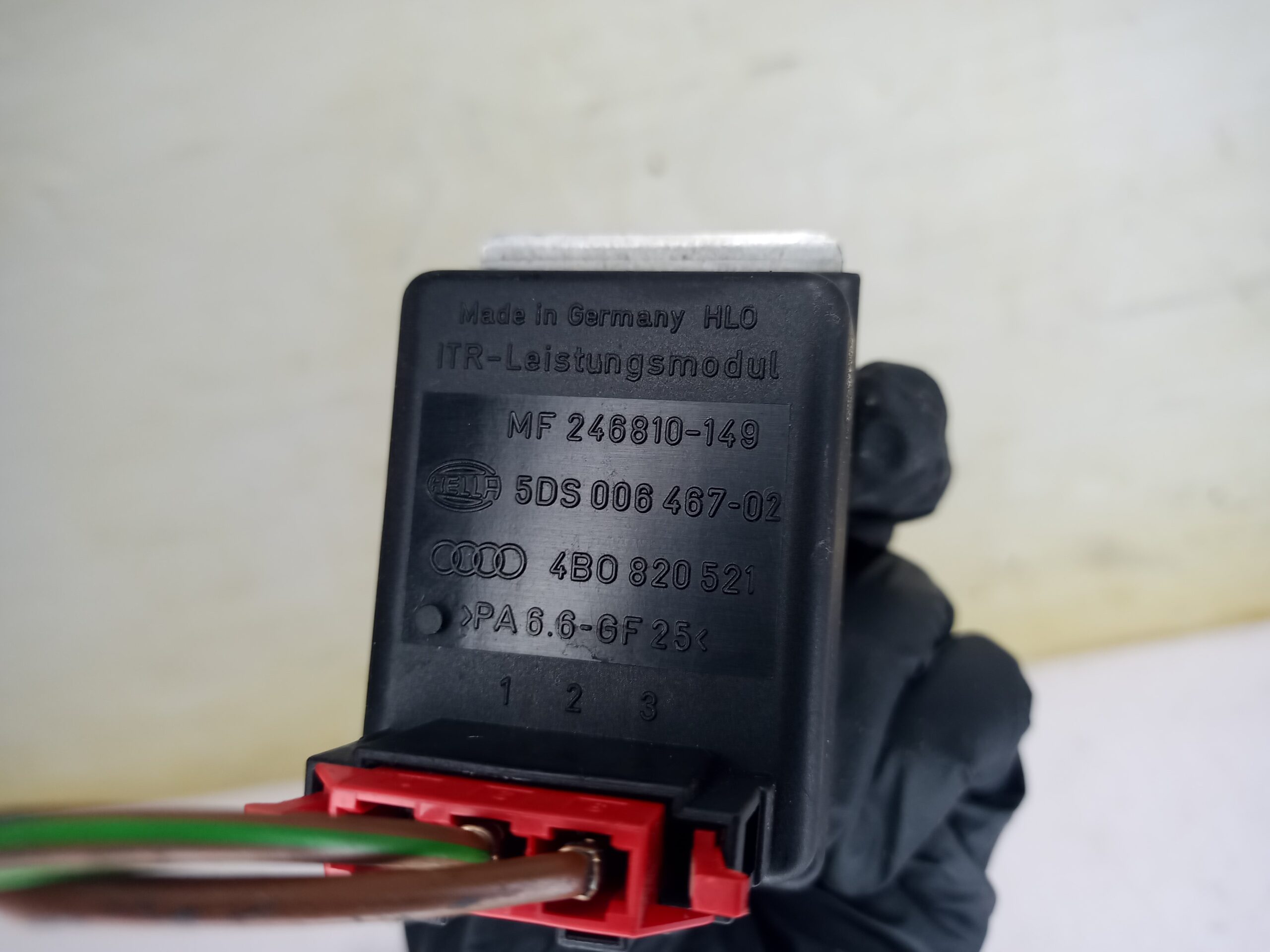 resistencia_calefaccion_4b0820521_audi_a6_avant_4b5_2_5_tdi_quattro