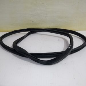 goma_contorno_4b9833721e_audi_a6_avant_4b5_2_5_tdi_quattro