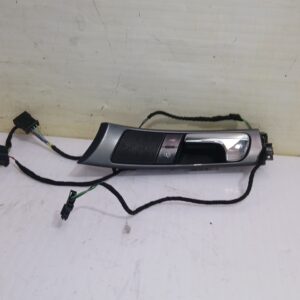 maneta_interior_delantera_izquierda_4b837019_audi_a6_avant_4b5_2_5_tdi_quattro