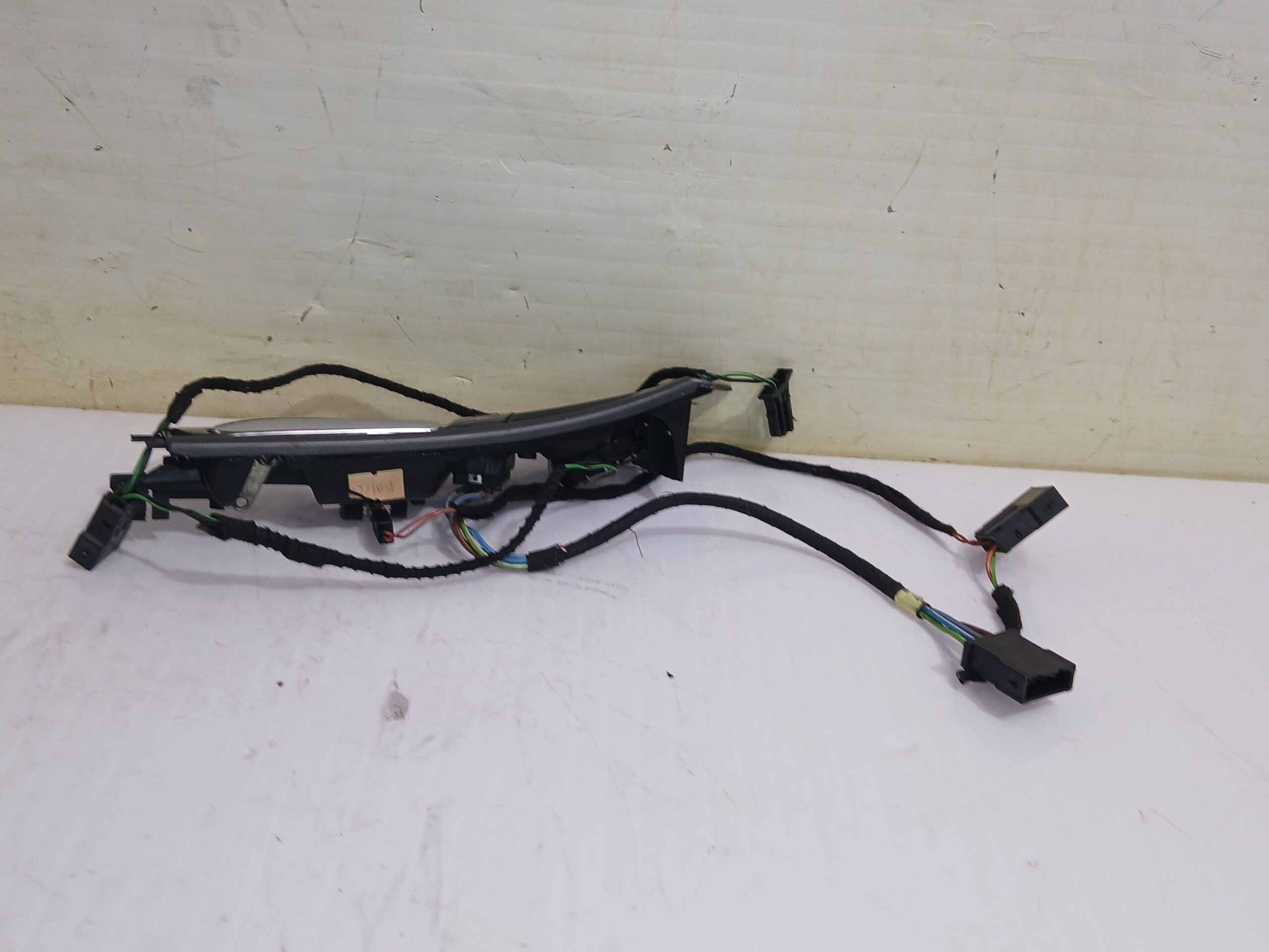 maneta_interior_delantera_izquierda_4b837019_audi_a6_avant_4b5_2_5_tdi_quattro