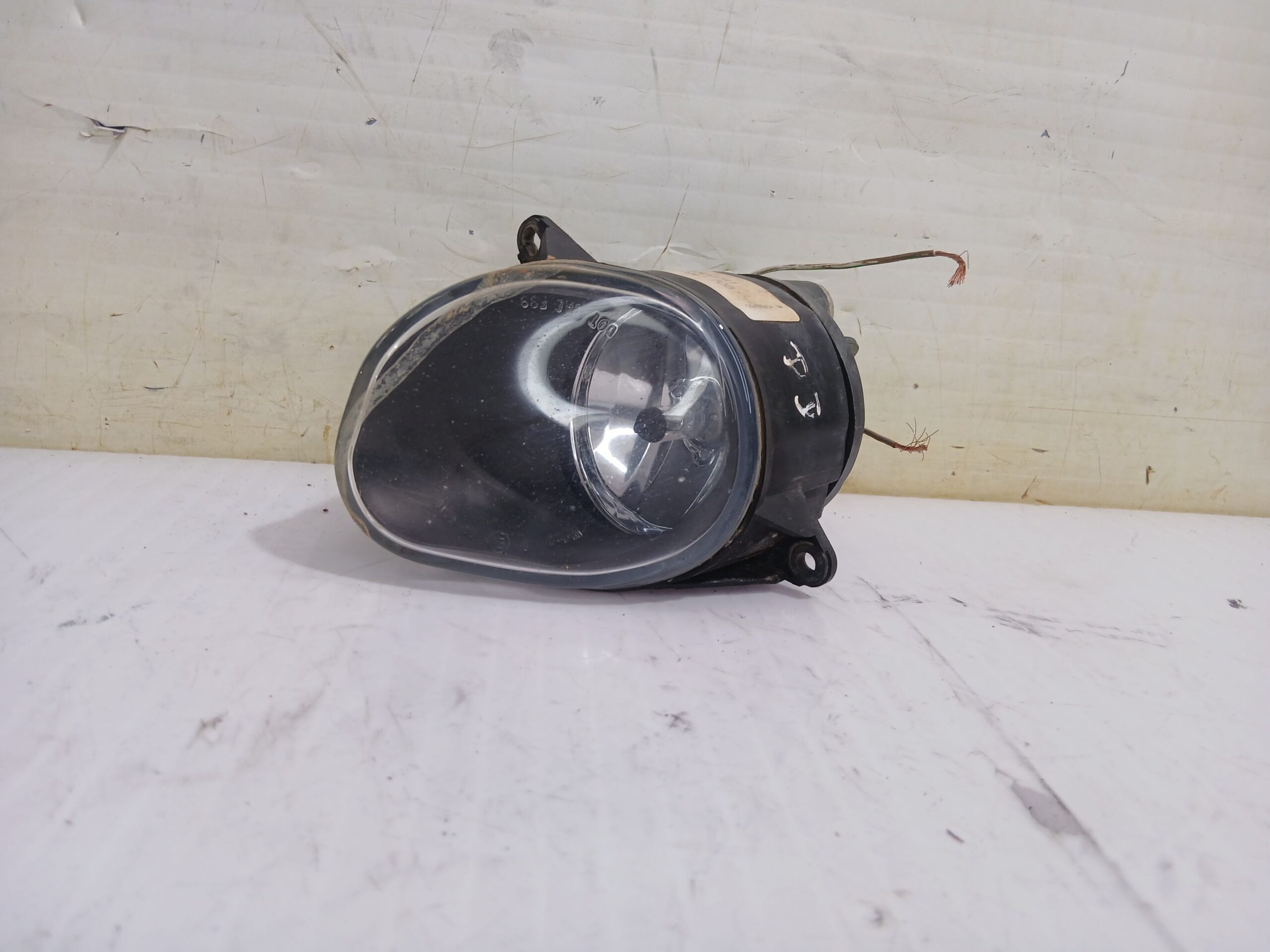 faro_antiniebla_derecho_4z7941700_audi_a6_avant_4b5_2_5_tdi_quattro