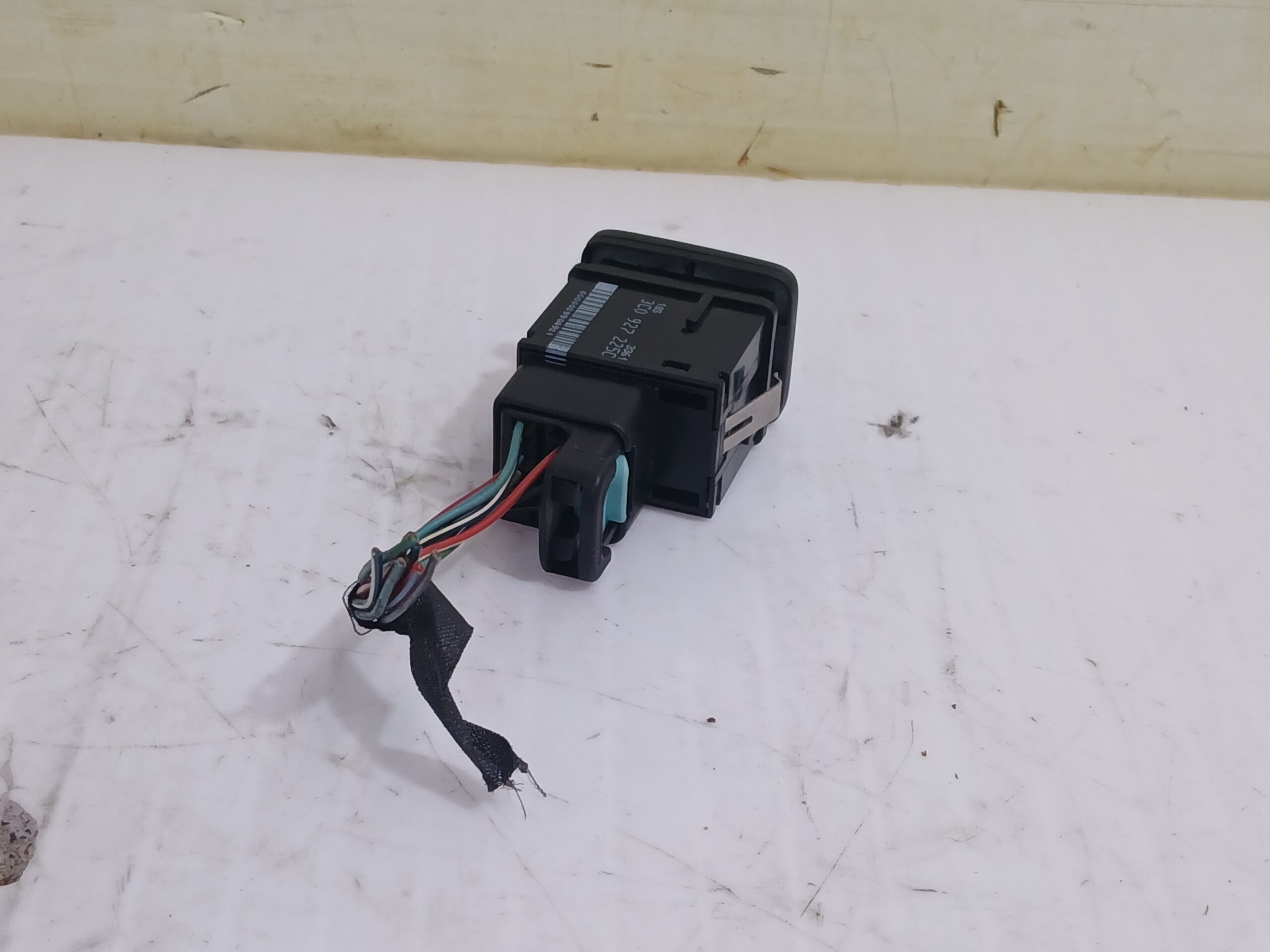 freno_de_mano_electrico_3c0927225c_volkswagen_passat_berlina_3c2_individual