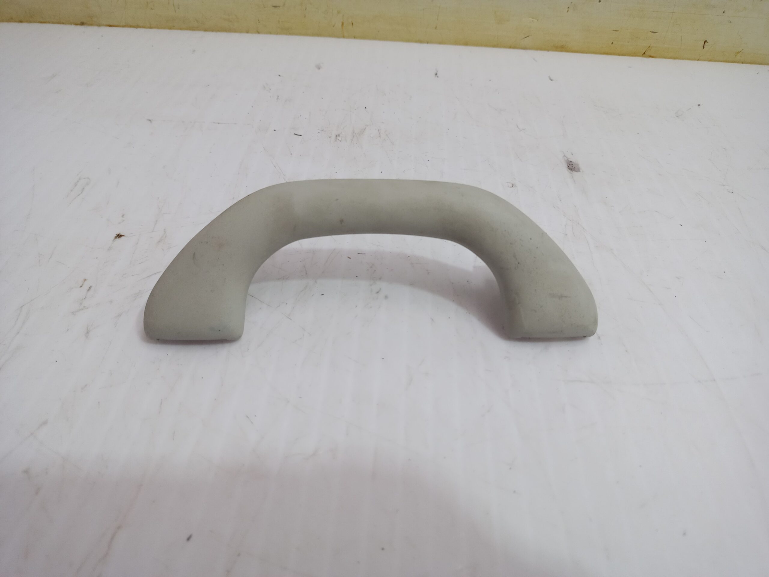 asidero_techo_delantero_derecho_1k0857607k95t_volkswagen_passat_berlina_3c2_individual