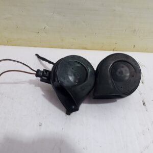 claxon_e1000209_volkswagen_passat_berlina_3c2_individual