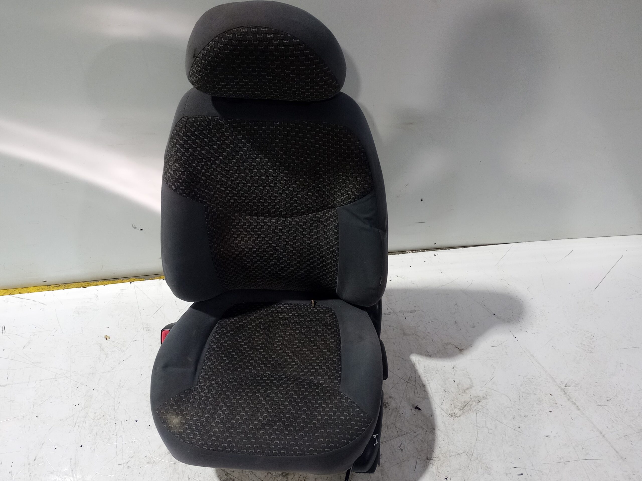 asiento_delantero_izquierdo_96611194_d_woo_matiz_cd