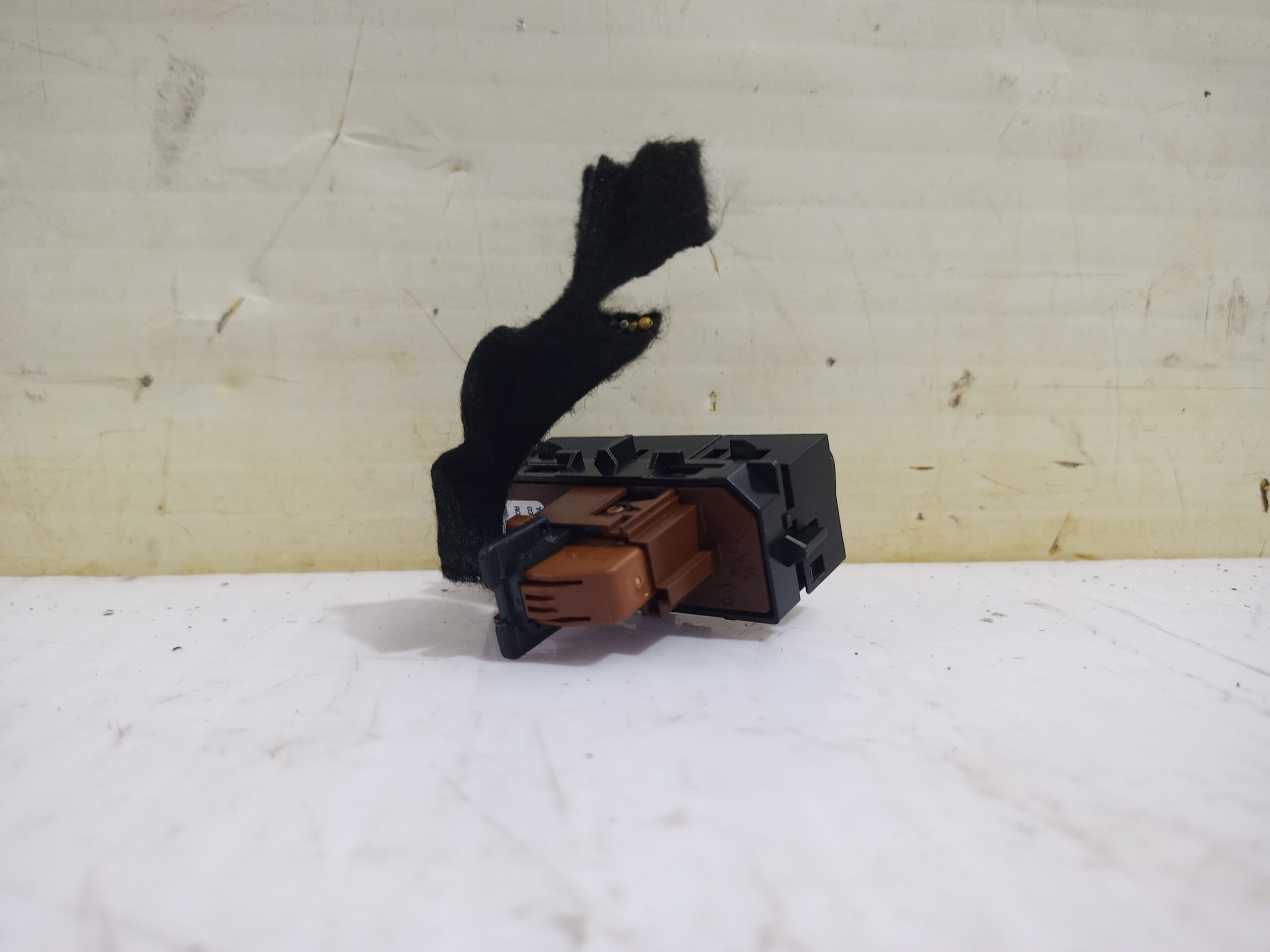 mando_multifuncion_yp0003277_opel_grandland_x_design_line