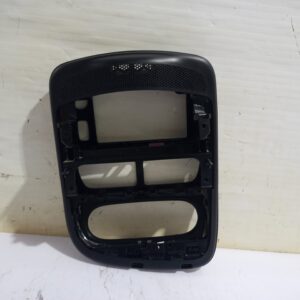 moldura_682607616r_renault_clio_iv_dynamique