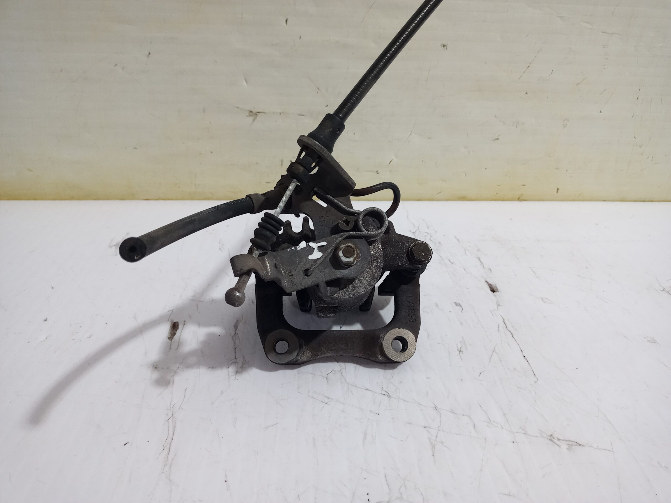 pinza_de_freno_trasera_izquierda_1k0615423n_volkswagen_eos_1f7_2_0