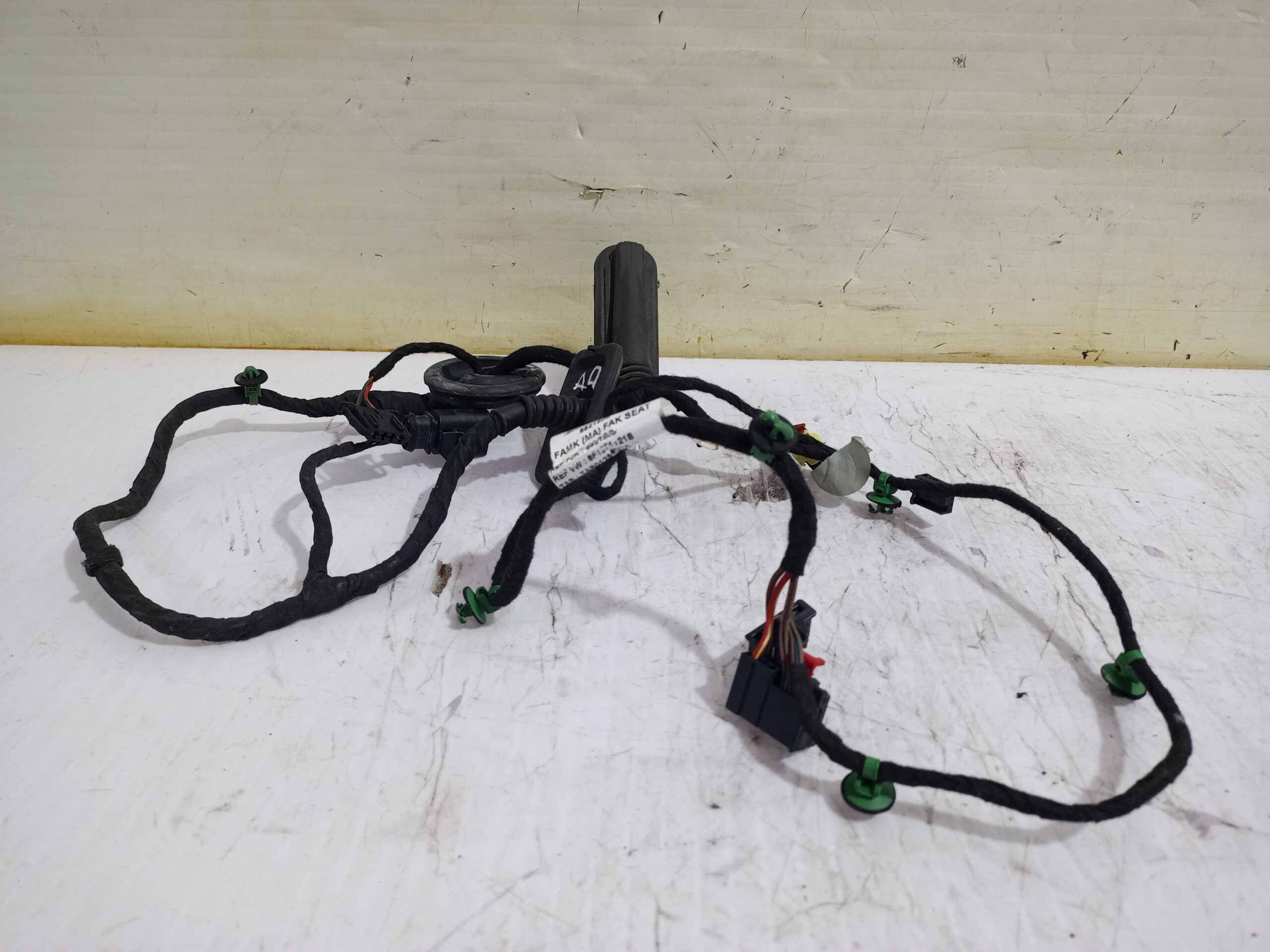 cableado_puerta_6f1971121e_seat_ibiza_kj1_reference