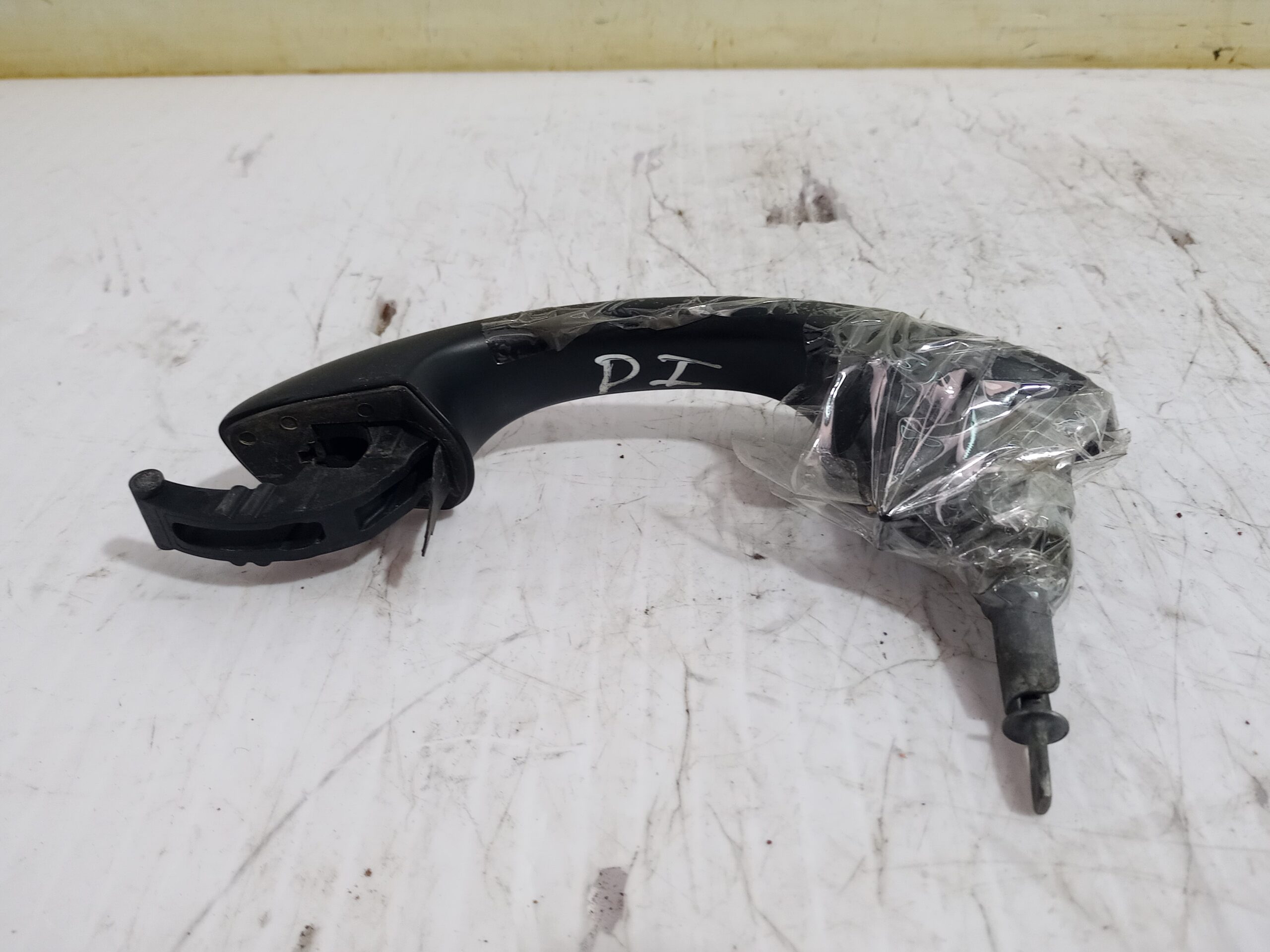 maneta_exterior_delantera_izquierda_5g0837205ngru_seat_ibiza_kj1_reference