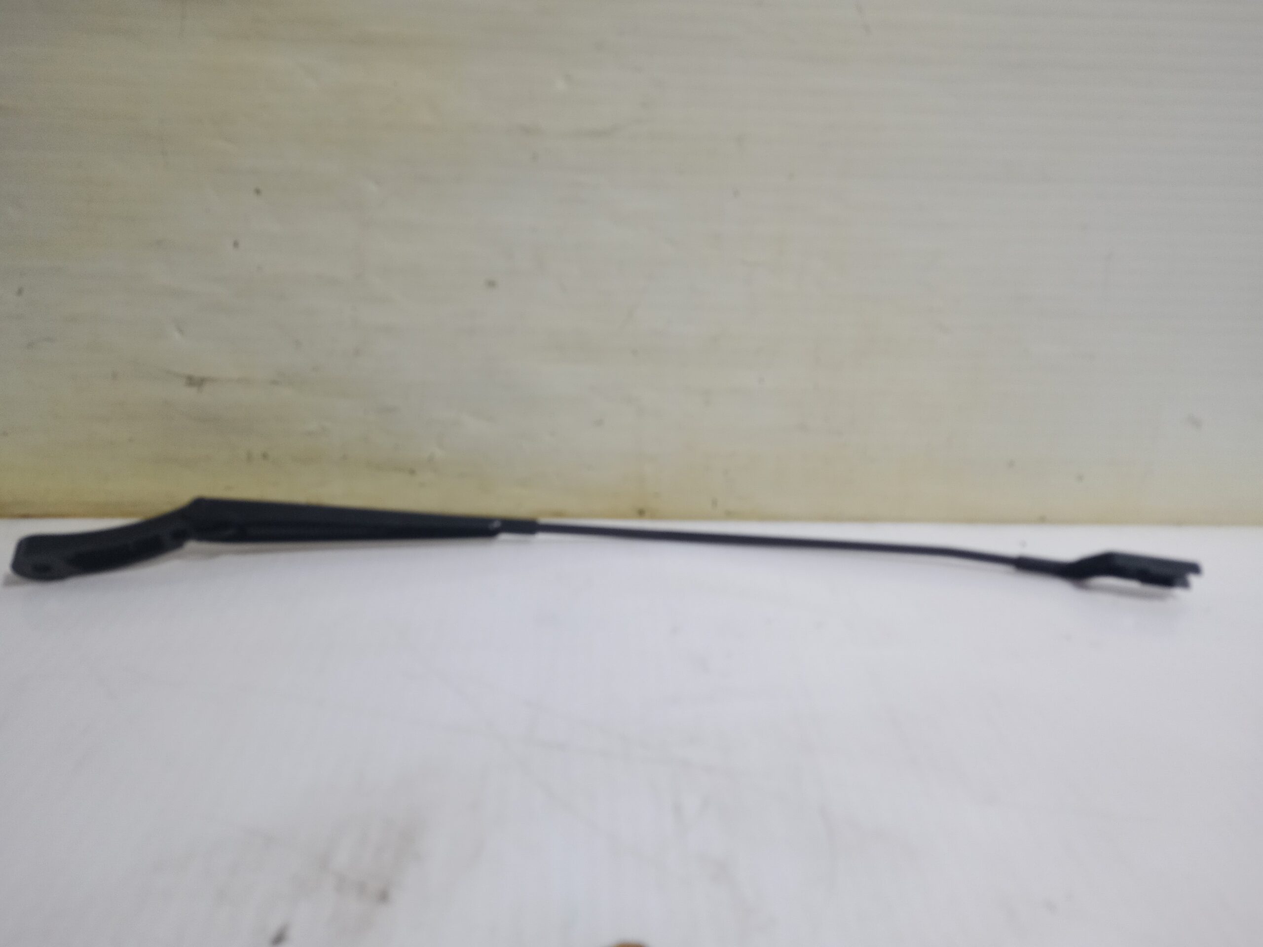 brazo_limpia_delantero_derecho_yp00062080_opel_grandland_x_opel_2020