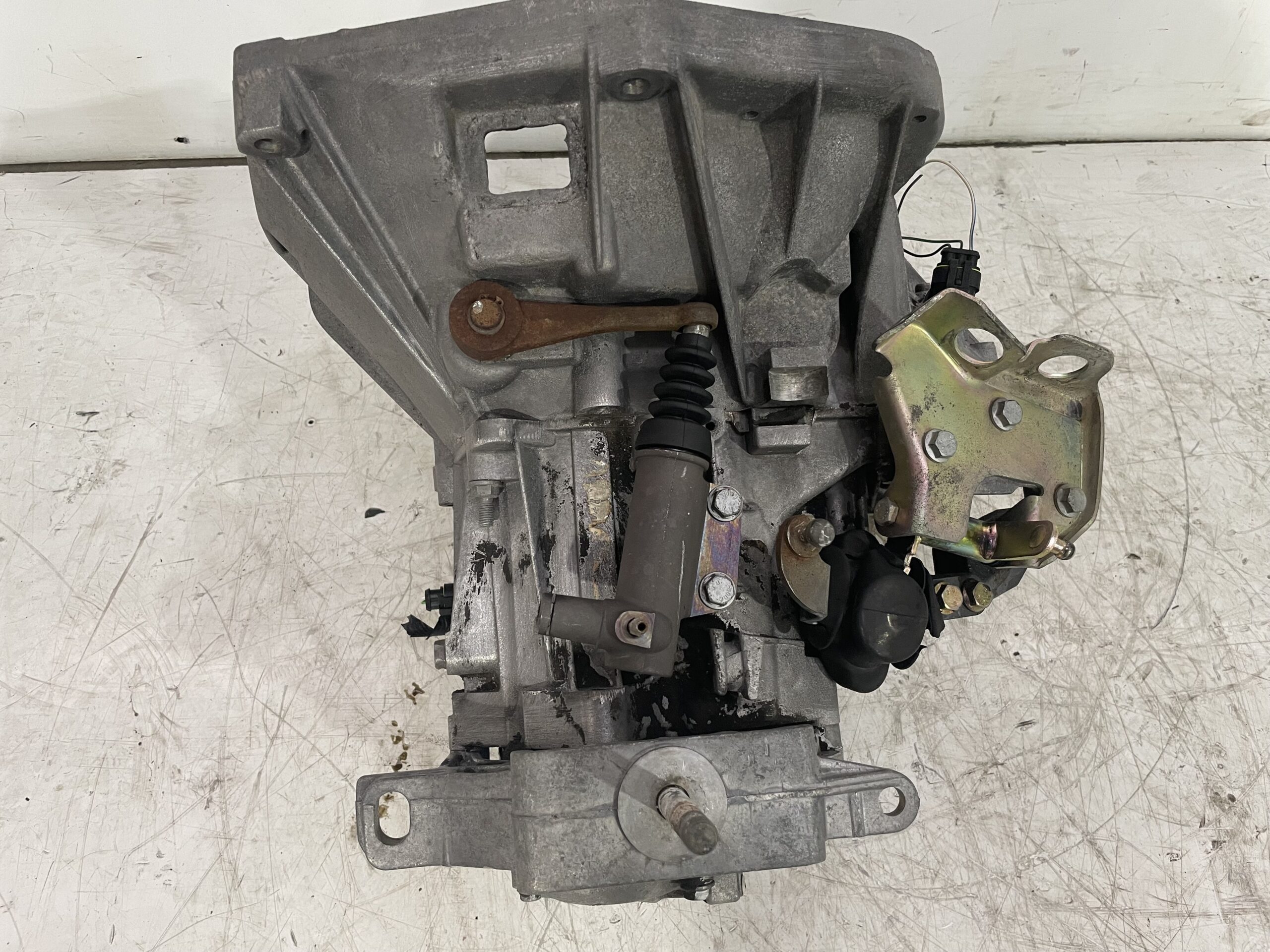 caja_cambios_55180742_fiat_doblo_119_1_9_d_active_05_2004