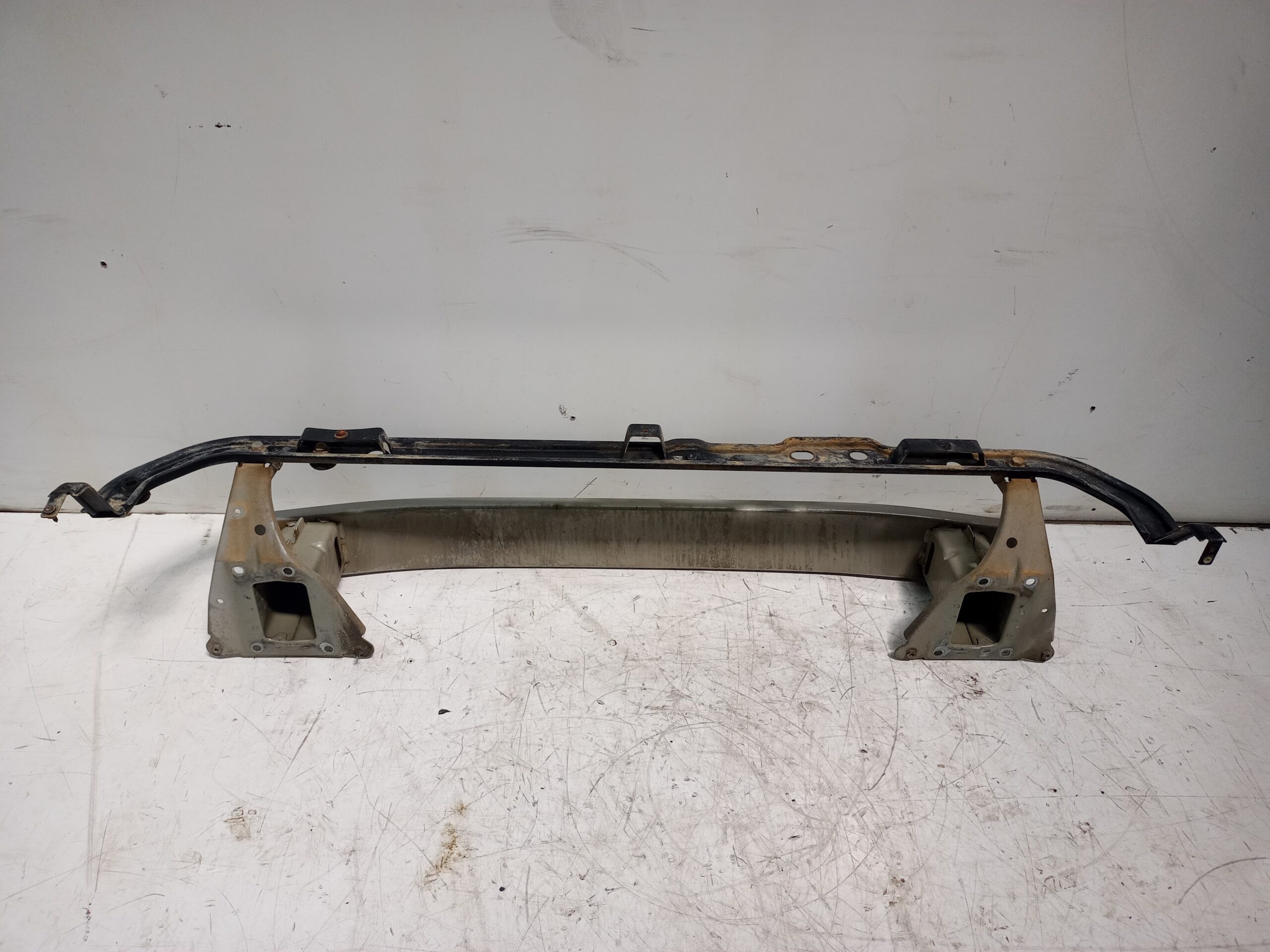 refuerzo_paragolpes_delantero_46747095_fiat_doblo_119_1_9_d_active_05_2004