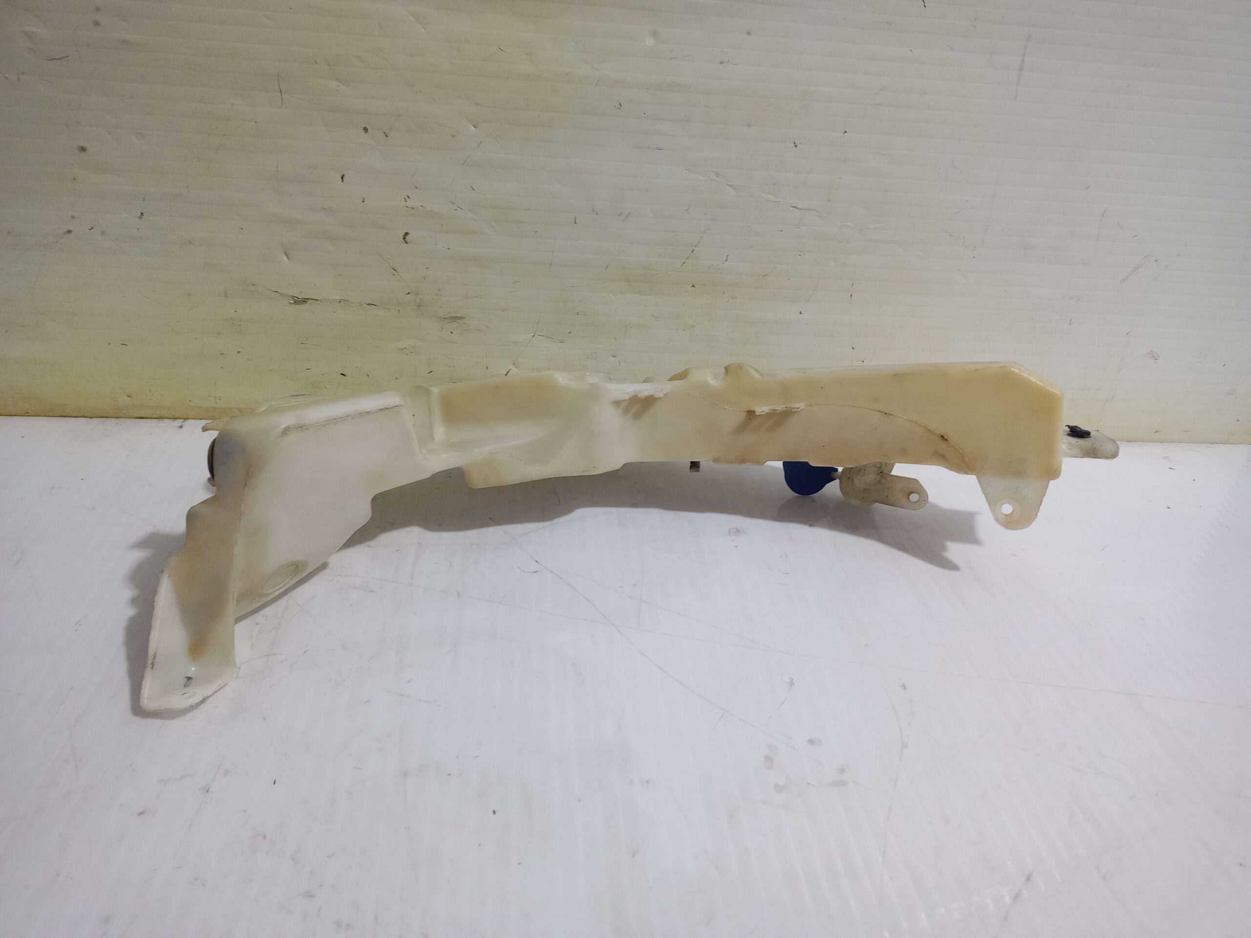 deposito_limpia_4m5113k163_ford_focus_lim_cb4_business