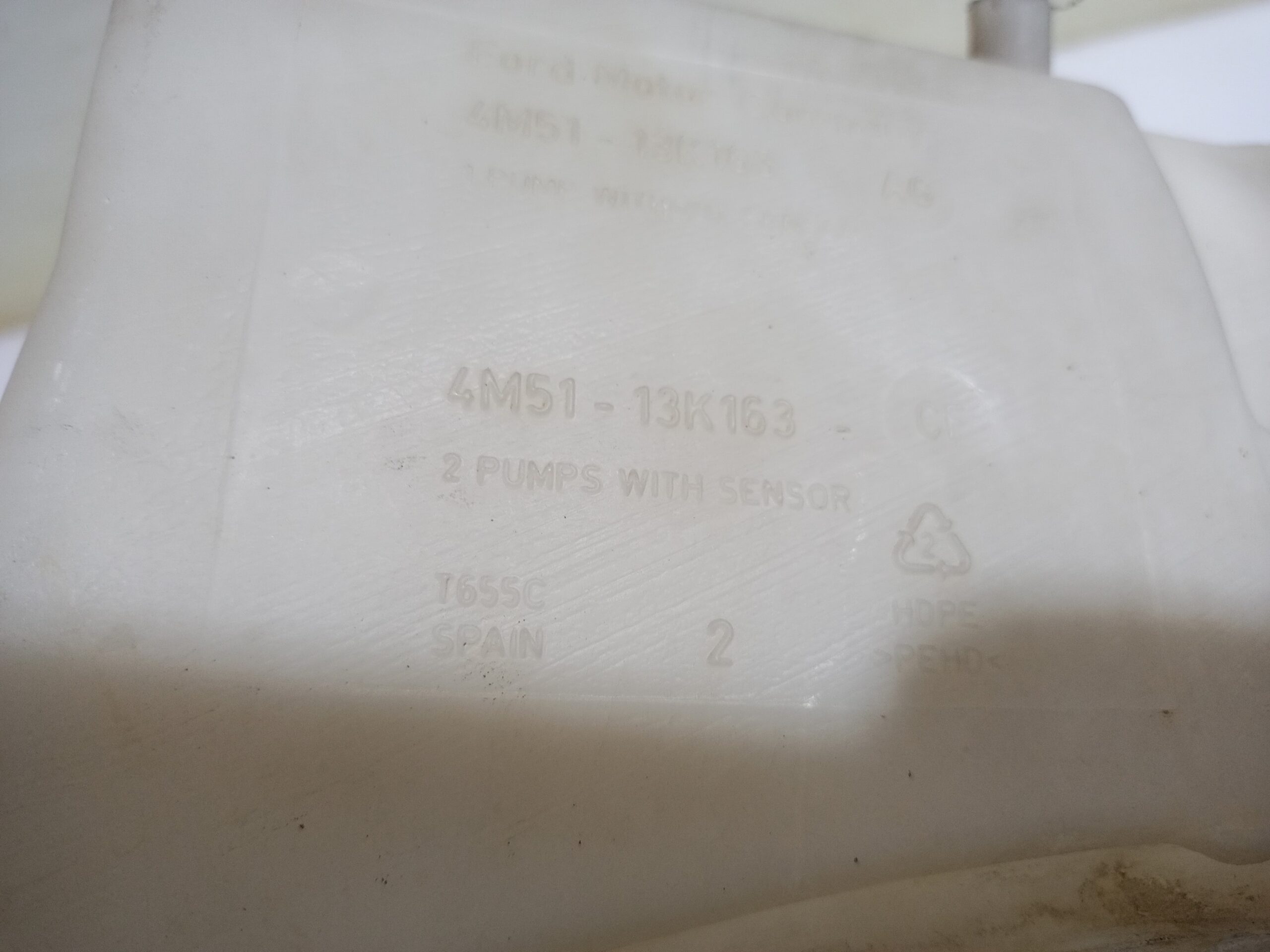 deposito_limpia_4m5113k163_ford_focus_lim_cb4_business