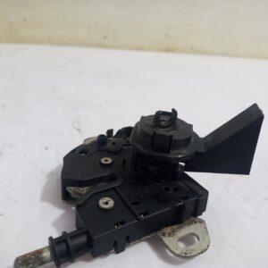 cerradura_capo_4895285_ford_focus_lim_cb4_business