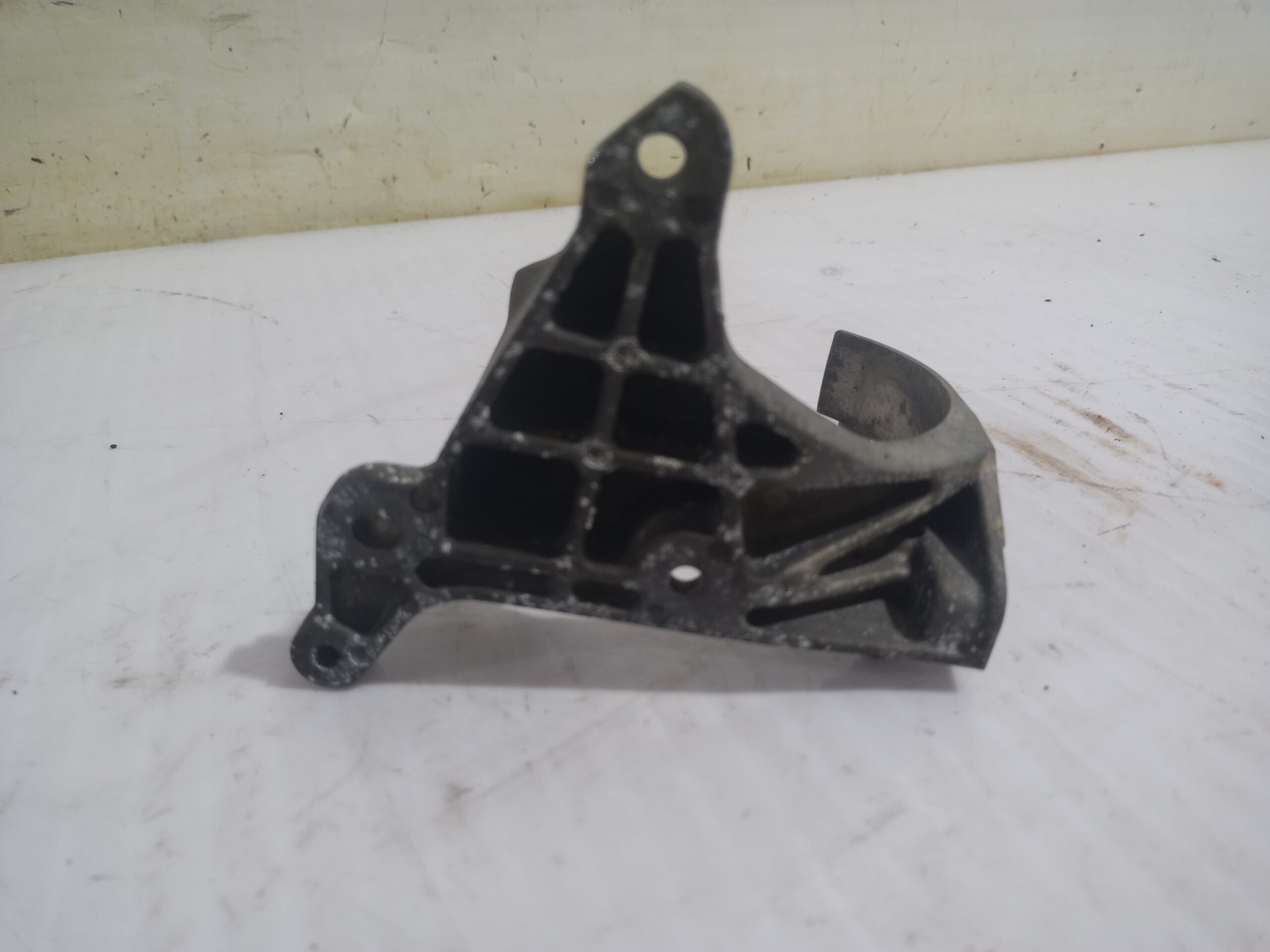 soporte_filtro_gasoil_9659010680_ford_focus_lim_cb4_business