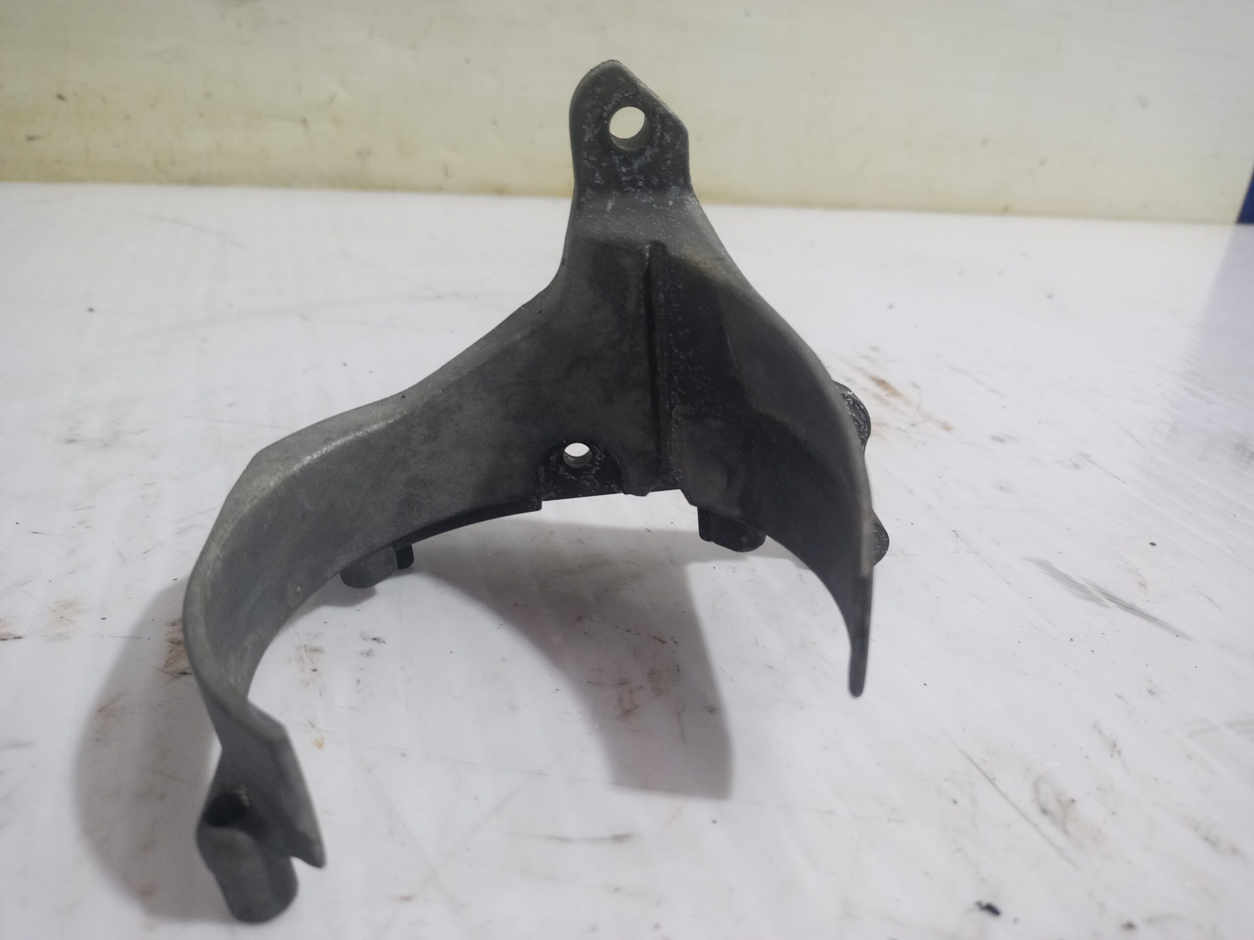 soporte_filtro_gasoil_9659010680_ford_focus_lim_cb4_business