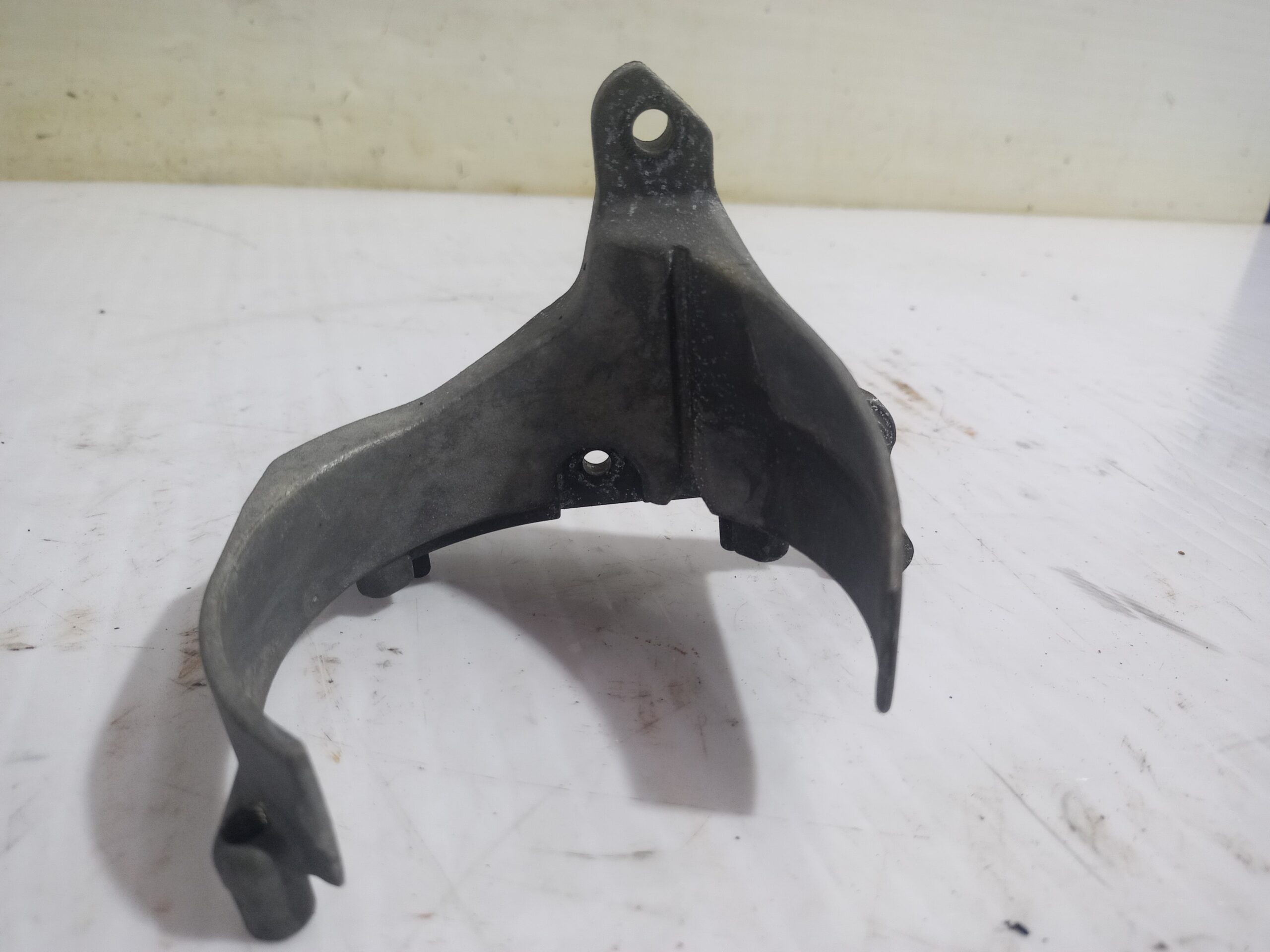 soporte_filtro_gasoil_9659010680_ford_focus_lim_cb4_business