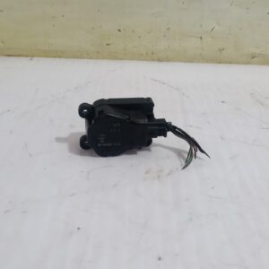 motor_apertura_trampilla_3m5h19e616ab_ford_focus_lim_cb4_business