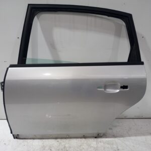 puerta_trasera_izquierda_1702408_citr_n_c4_sedan_collection