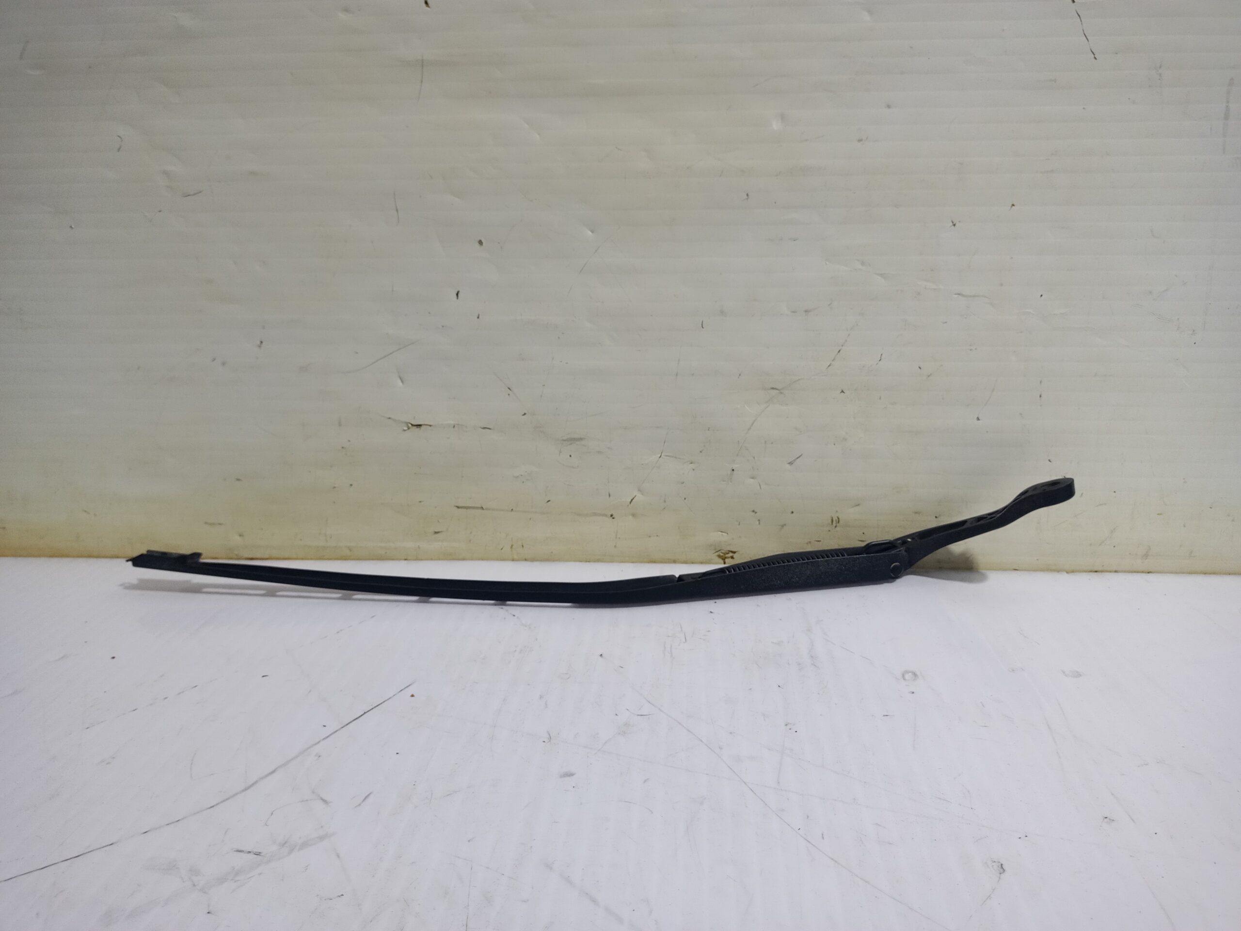 brazo_limpia_delantero_izquierdo_9650103880_citr_n_c4_sedan_collection