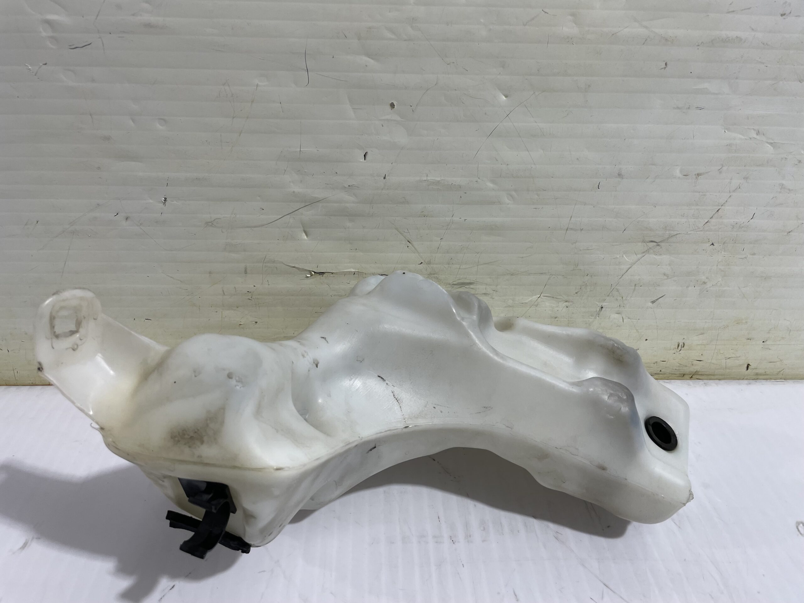 deposito_limpia_6431h9_citr_n_c4_sedan_collection