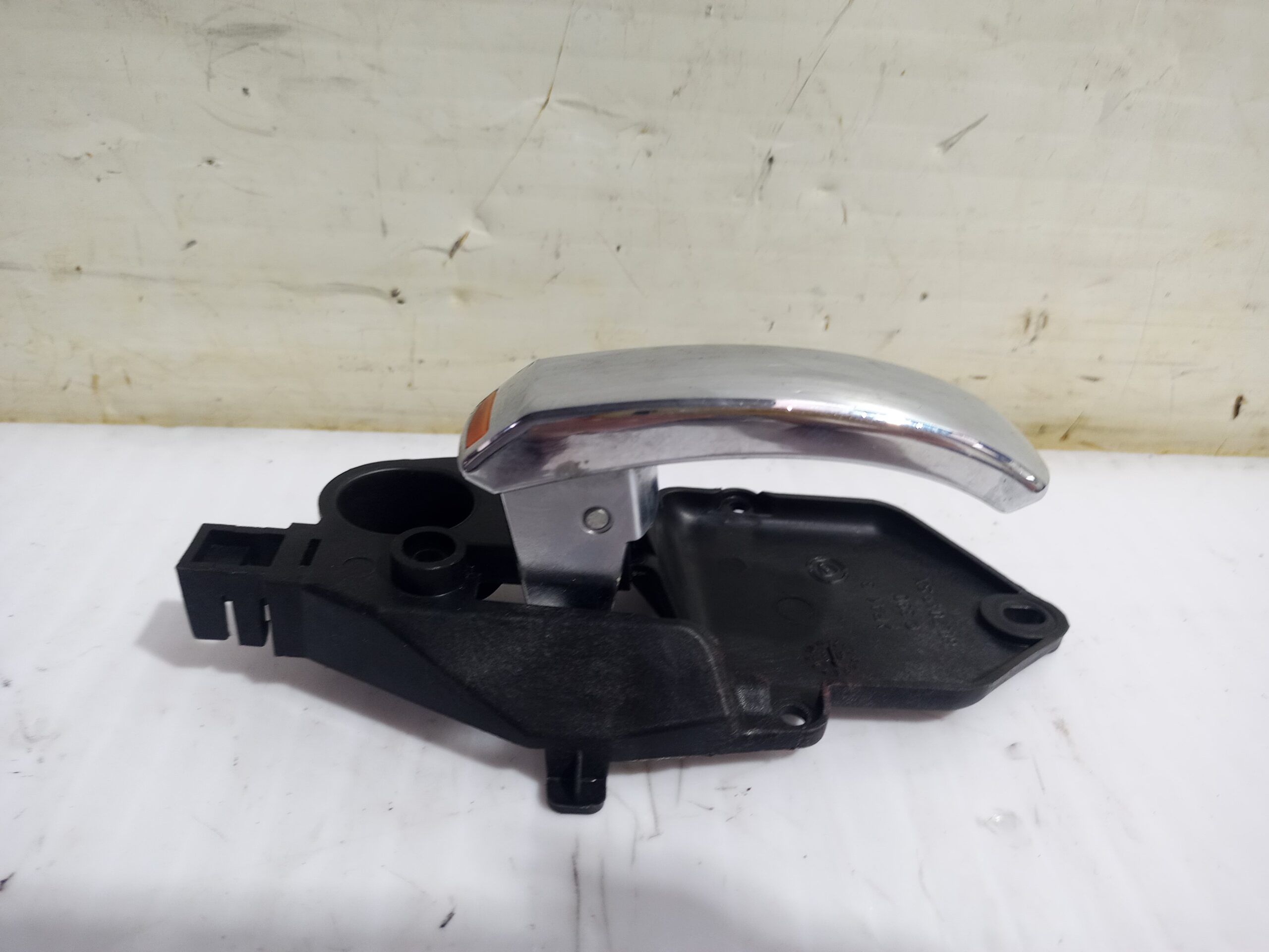 maneta_interior_delantera_izquierda_607049sx_fiat_500_cabrio_150_aniversario