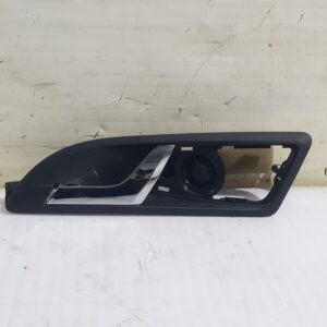 maneta_interior_delantera_izquierda_1z0837247_skoda_yeti_active