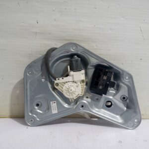 elevalunas_trasero_derecho_5l0839402b_skoda_yeti_active