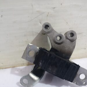 soporte_motor_delantero_51792716_fiat_500_cabrio_150_aniversario