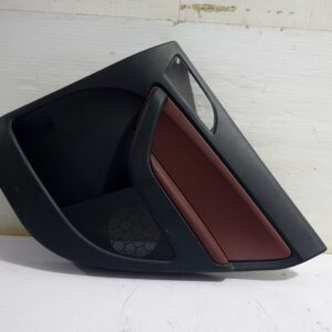 guarnecido_puerta_trasera_derecha_5l0867210_skoda_yeti_active