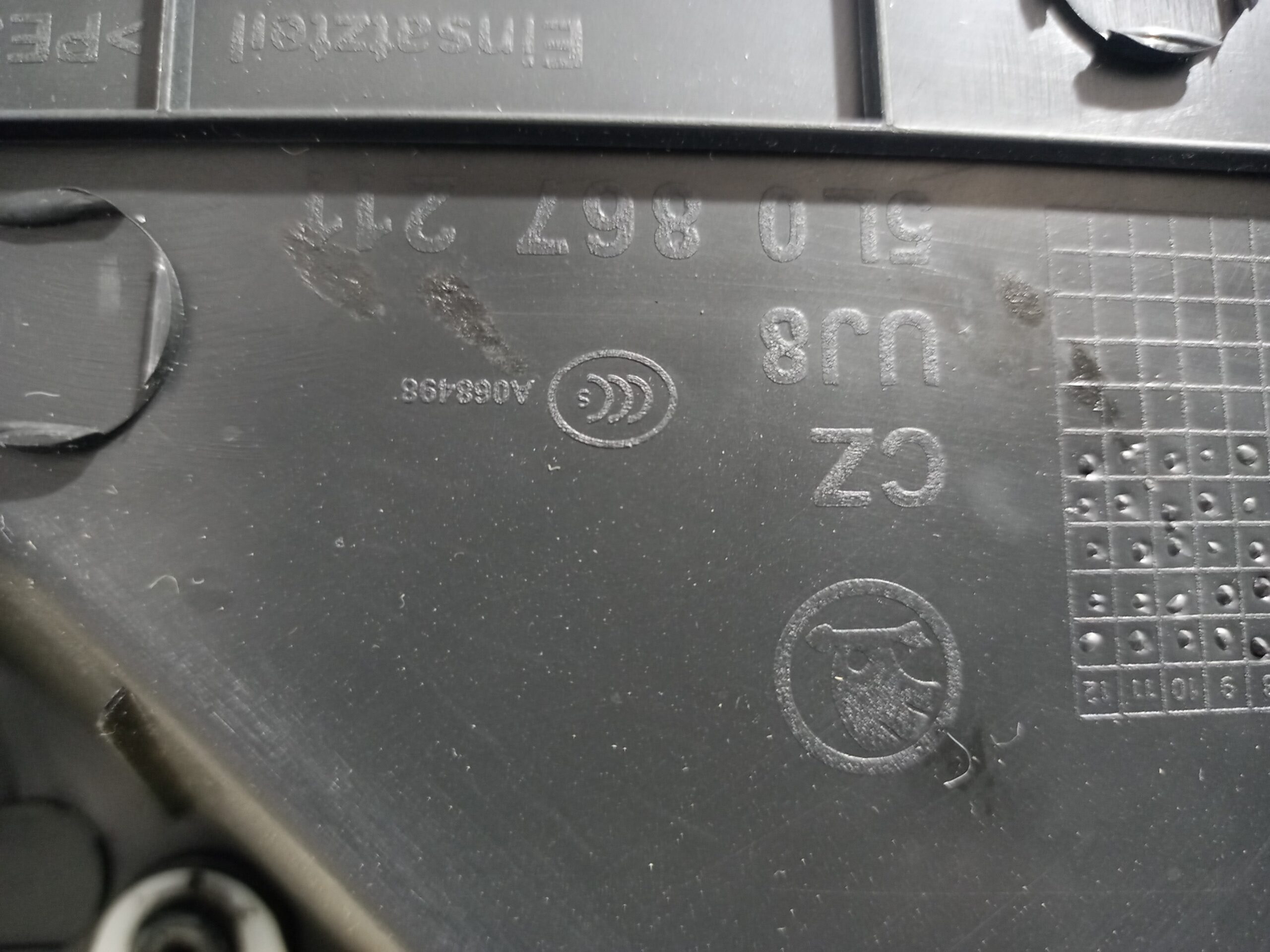 guarnecido_puerta_trasera_izquierda_5l0867211_skoda_yeti_active