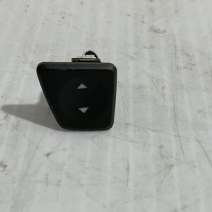 mando_elevalunas_delantero_derecho_e30500_fiat_500_cabrio_150_aniversario