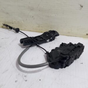 cerradura_puerta_trasera_izquierda_5ta839015_volkswagen_golf_vii_lim_5g1_comfortline_bluemotion