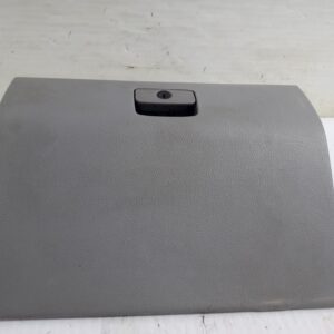 guantera_0k53a64030_kia_carnival_ii_2_9_crdi_lx