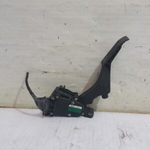 pedal_acelerador_7e1721503c_volkswagen_transporter_t6_t6_caravelle_trendline