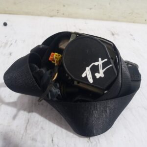 cinturon_de_seguridad_trasero_izquierdo_a1698600585_mercedes_benz_clase_a_w169_a_200_cdi_169_008