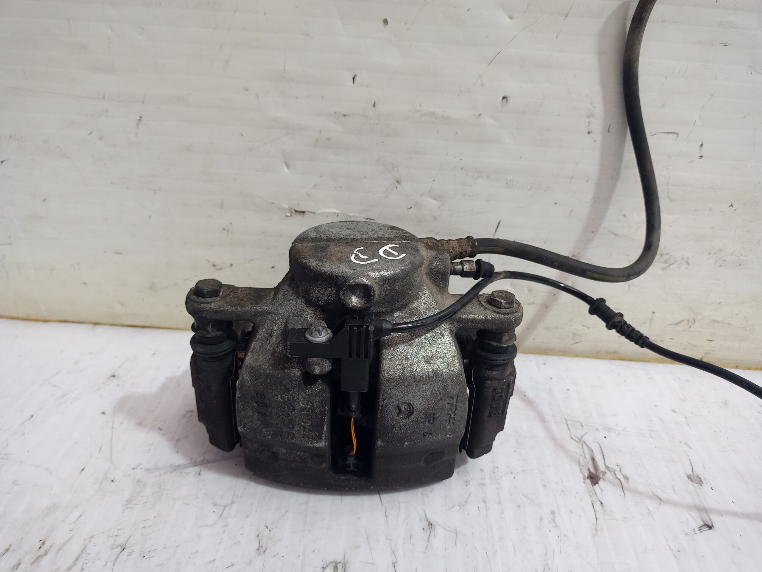 pinza_de_freno_delantera_derecha_a1694200283_mercedes_benz_clase_a_w169_a_200_cdi_169_008