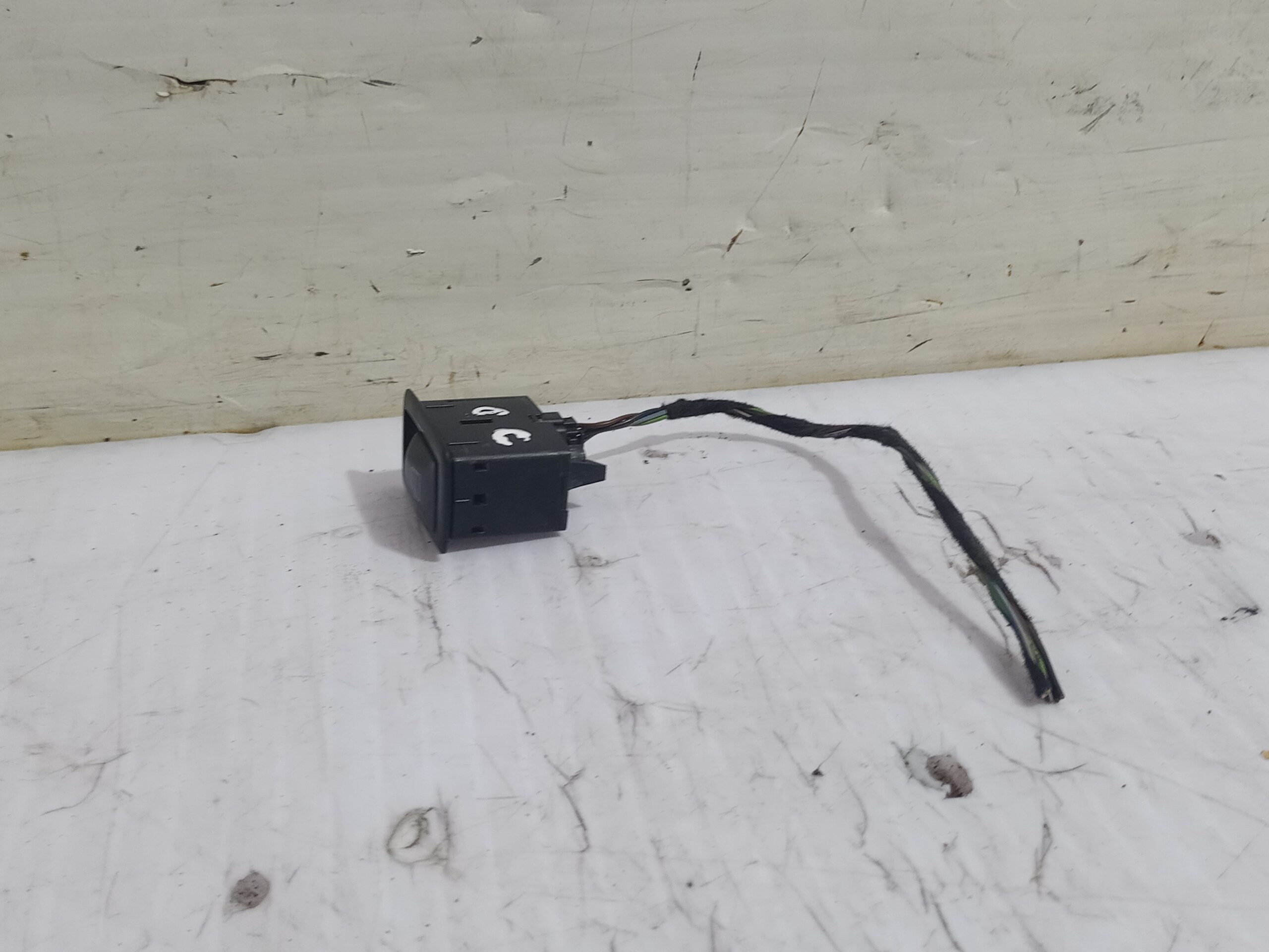 mando_elevalunas_delantero_derecho_a2518200510_mercedes_benz_clase_a_w169_a_200_cdi_169_008