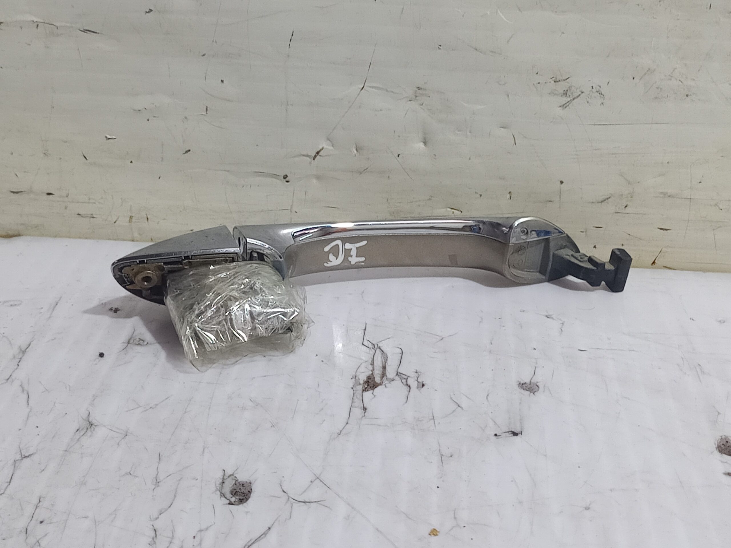 maneta_exterior_delantera_izquierda_1697600170_mercedes_benz_clase_a_w169_a_200_cdi_169_008