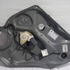 elevalunas_trasero_derecho_a1697301479_mercedes_benz_clase_a_w169_a_200_cdi_169_008