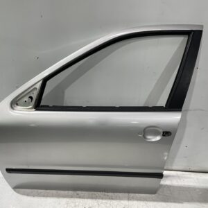 puerta_delantera_izquierda_1m0831055m_seat_leon_1m1_stella