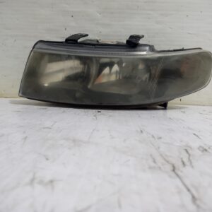 faro_izquierdo_1m1941001d_seat_leon_1m1_stella