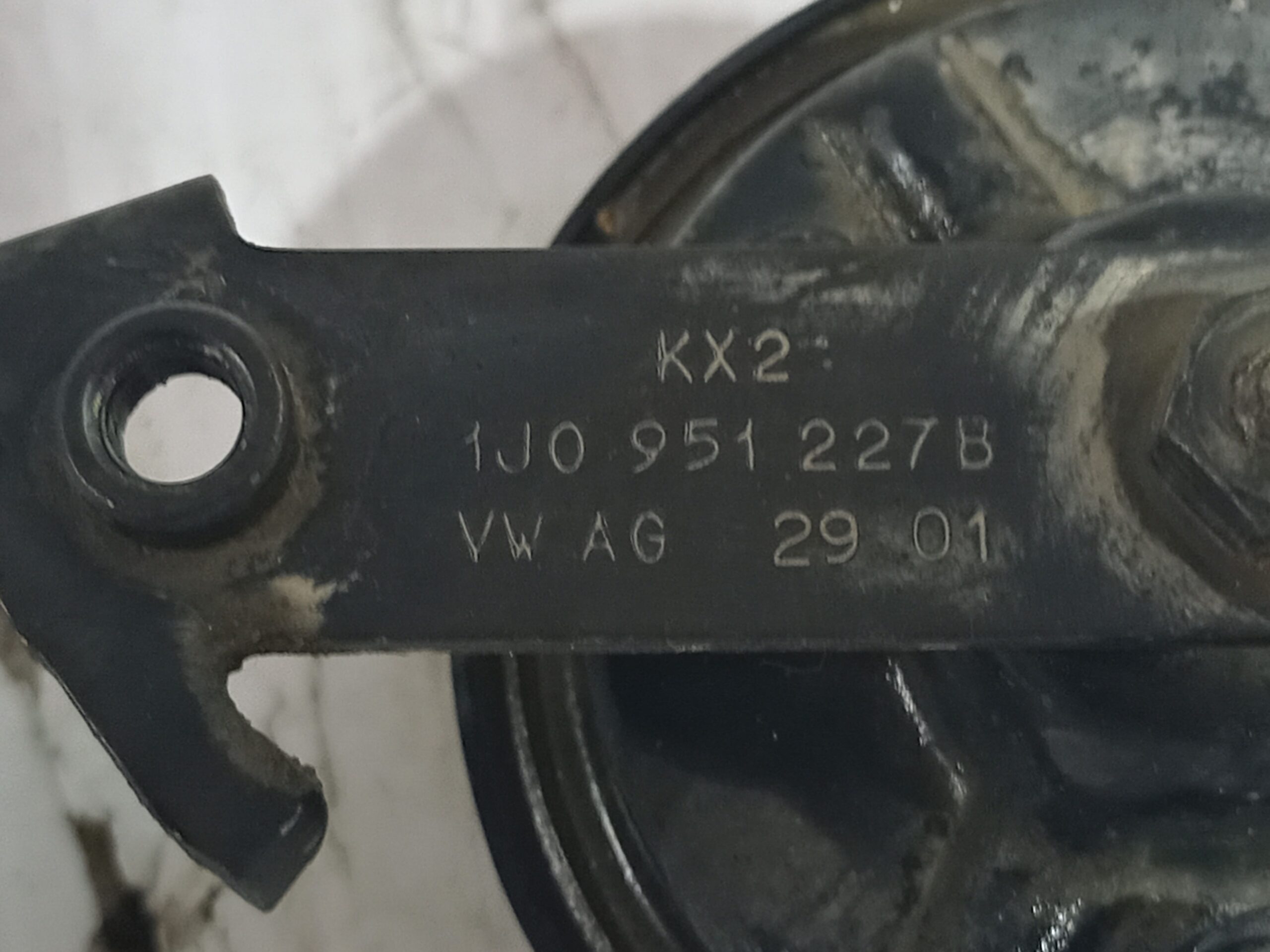 claxon_1j0951227b_seat_leon_1m1_stella