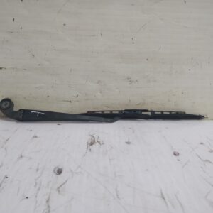 brazo_limpia_trasero_1m6955707b_seat_leon_1m1_stella