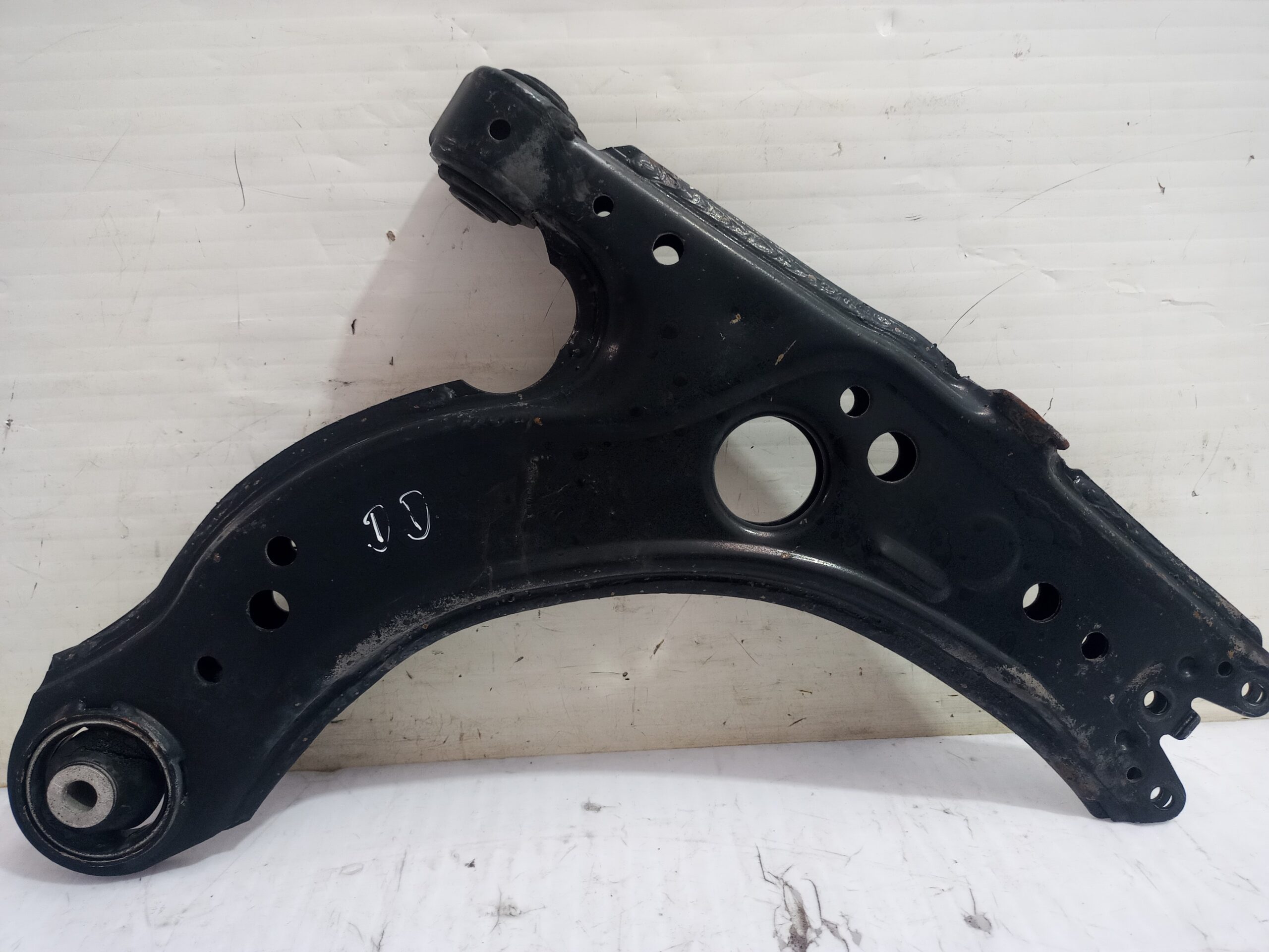 brazo_limpia_delantero_derecho_1j0407151c_seat_leon_1m1_stella