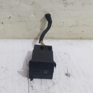 interruptor_1m1959621_seat_leon_1m1_stella